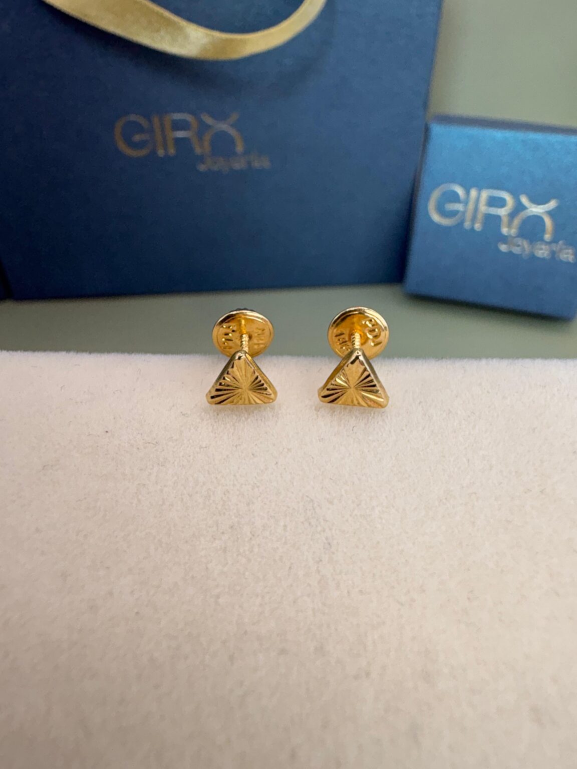 5f3faccd-7e74-4573-91bf-2bd26b4d8cc9