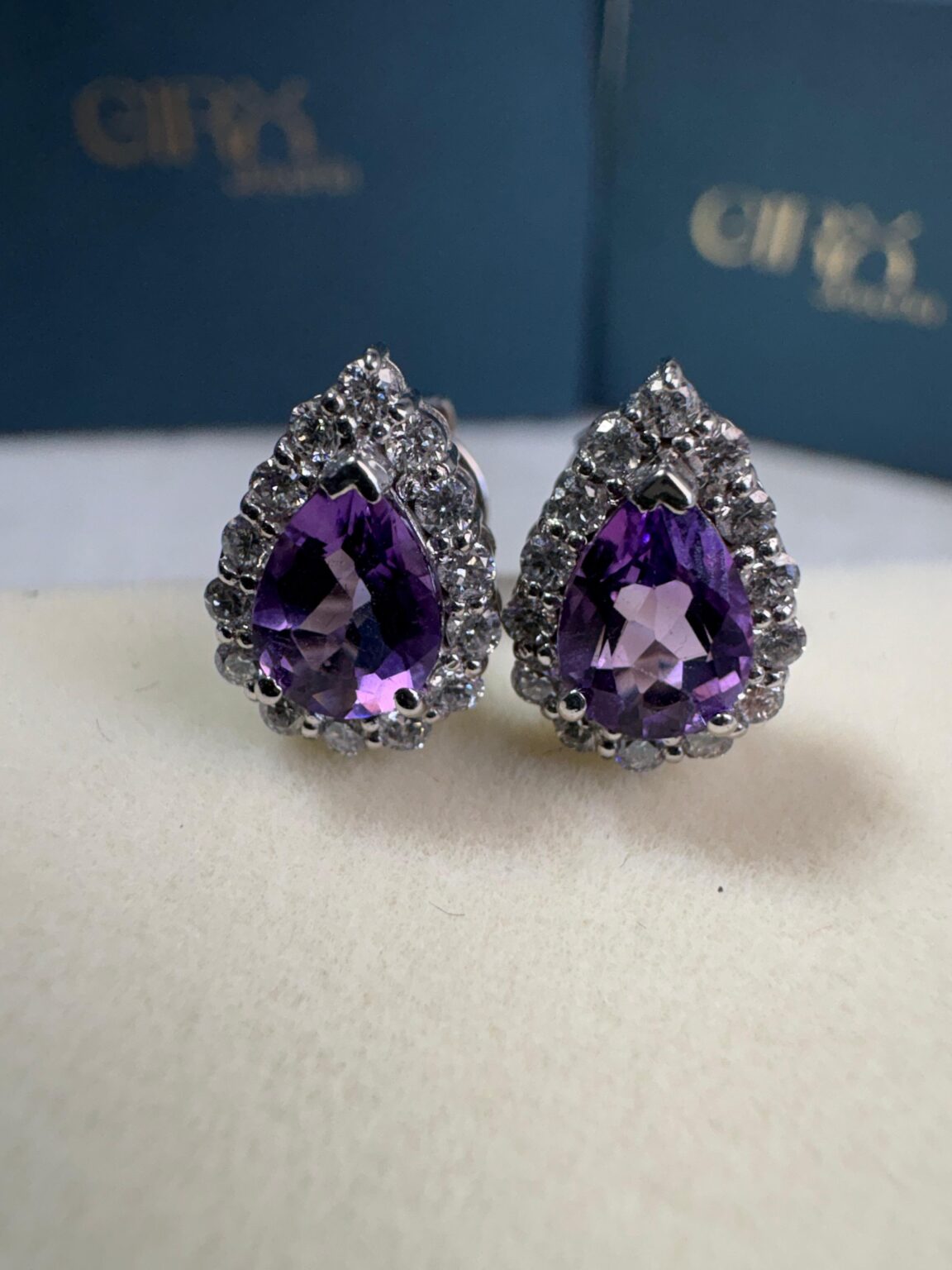 bafd51ee-b941-46f7-8eee-93d9520ff841